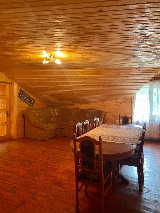 Medova Hata Hotel Verkhnyaya Rozhanka Buitenkant foto