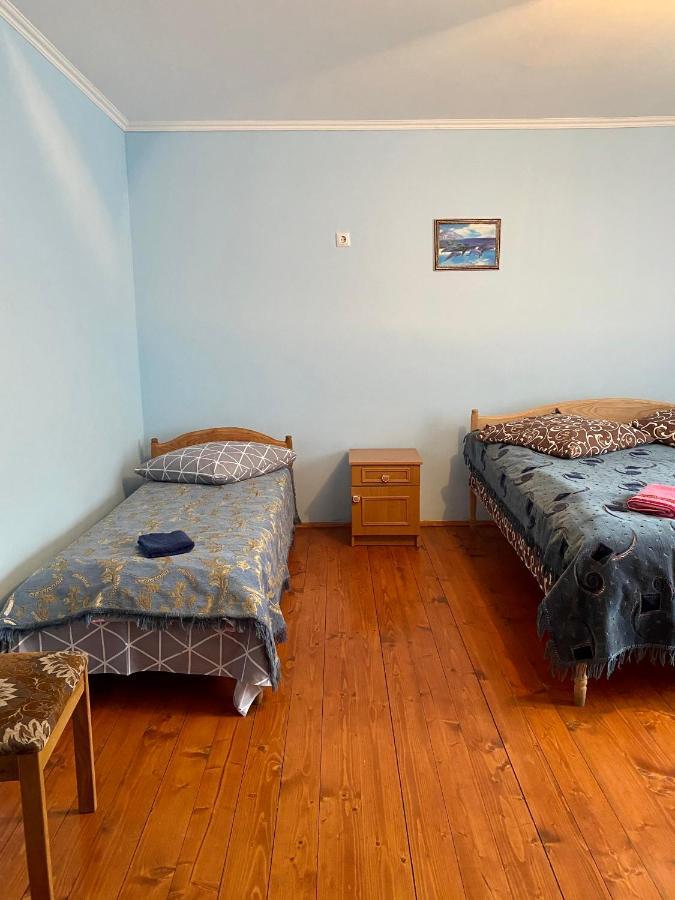 Medova Hata Hotel Verkhnyaya Rozhanka Buitenkant foto
