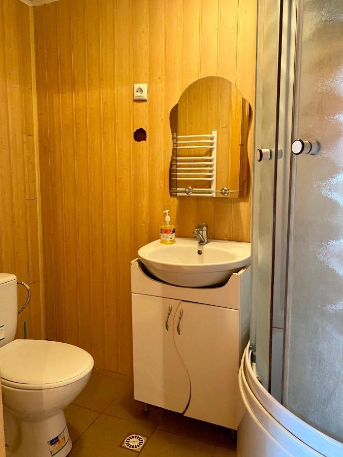 Medova Hata Hotel Verkhnyaya Rozhanka Buitenkant foto